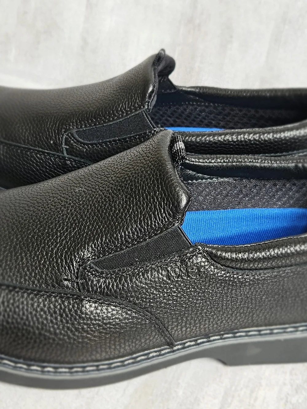Nunn Bush Men's Memory Foam Slip-On Loafers Black Leather Shoes Size 10W NWOB
